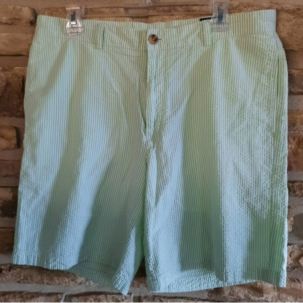 Vinyard Vines Club Bermuda Shorts Mens Size 35 Green White Stripe 100% Cotton